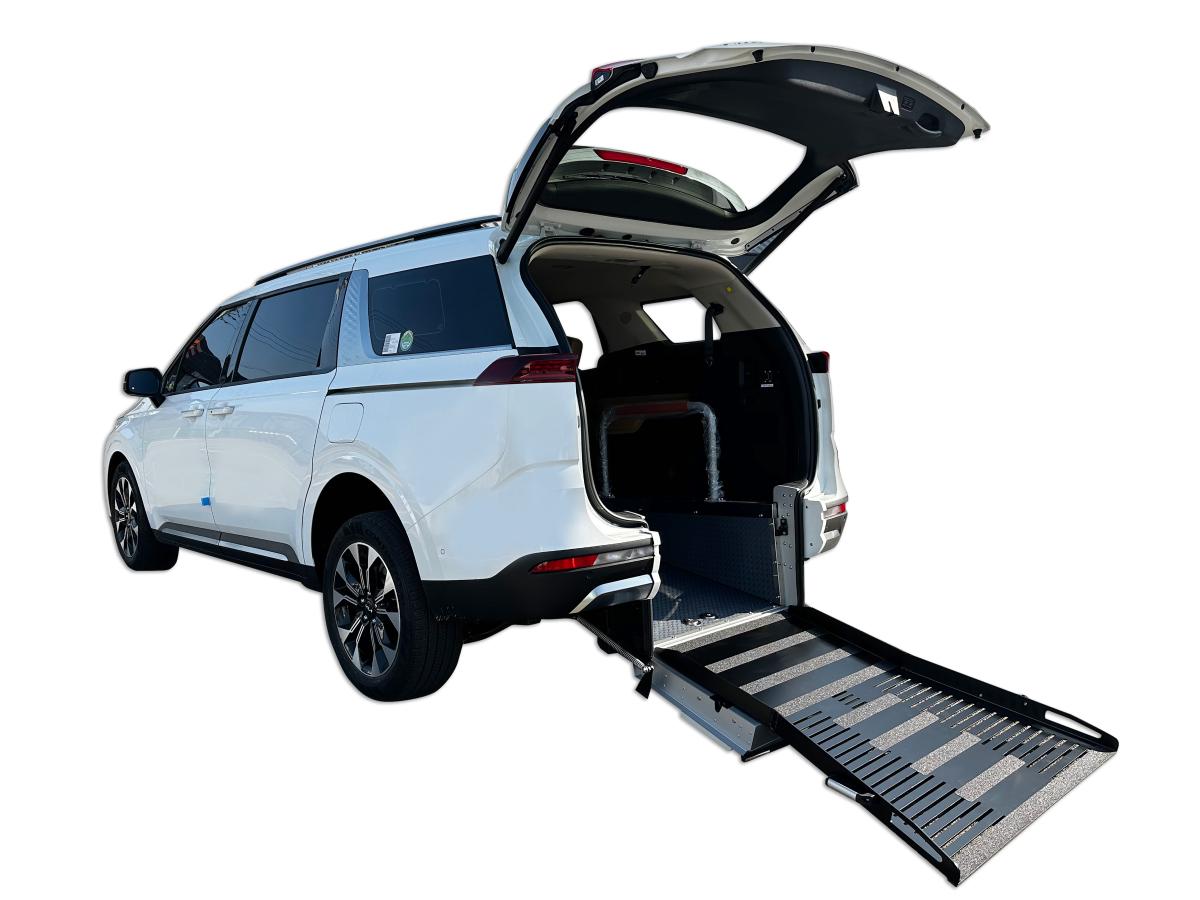 카니발저상슬로프차량